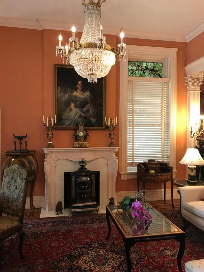 Burke Mansion Bed & Breakfast Мейкън Екстериор снимка