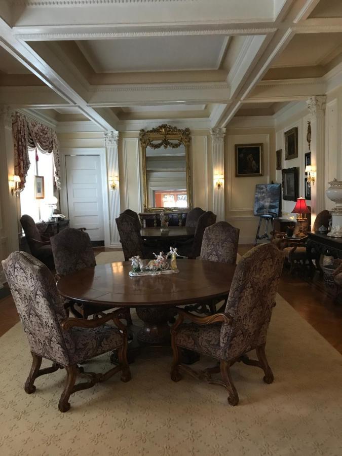 Burke Mansion Bed & Breakfast Мейкън Екстериор снимка
